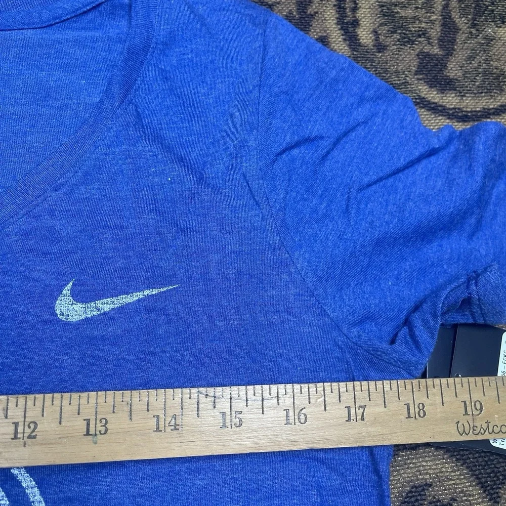 Nike Kansas City FC Soccer NWSL women's v-neck t-shirt Size Medium New Blue
